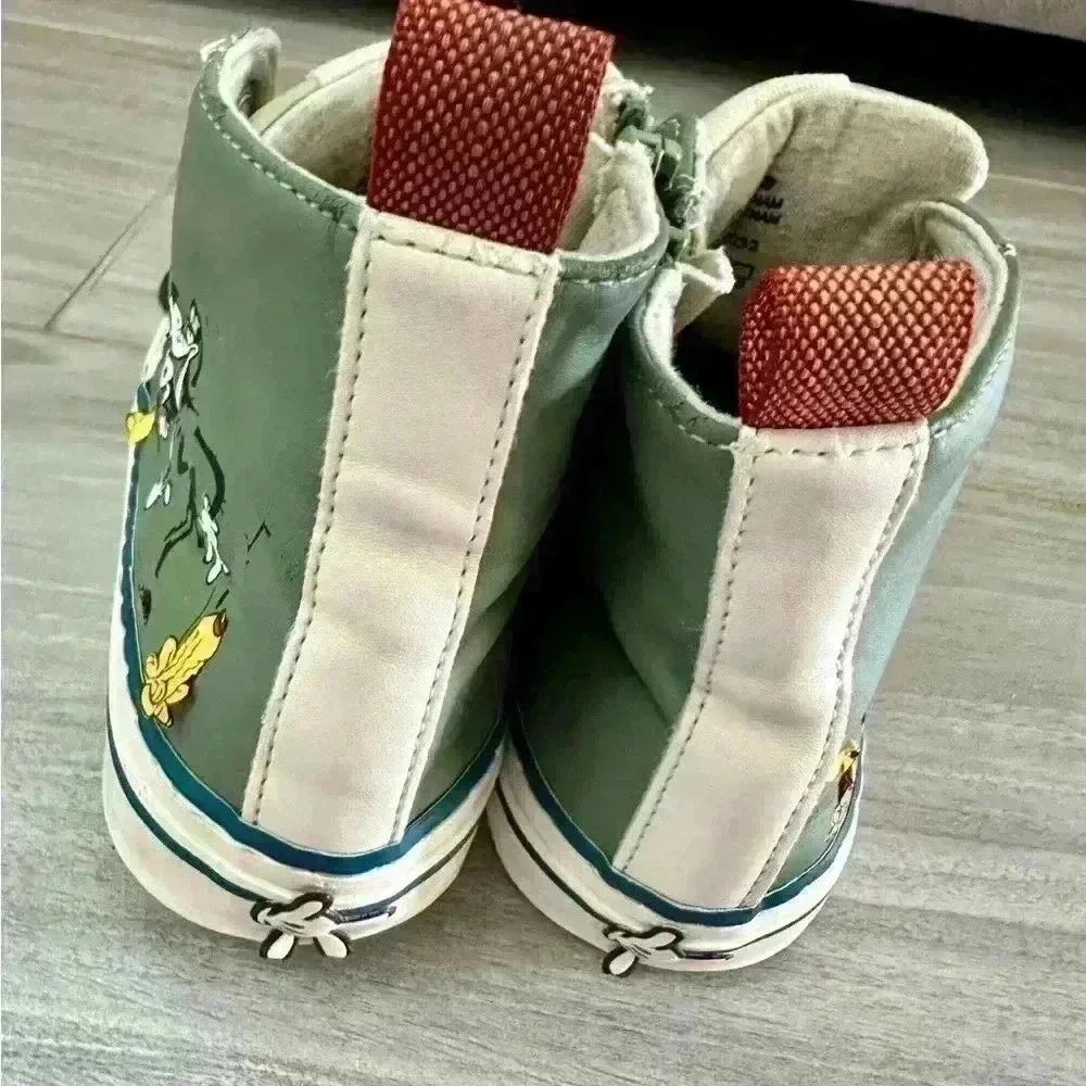 Disney X Zara Mickey Mouse and Friends Hi Top Sneakers size 31